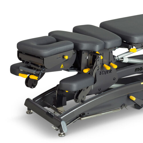 Image of the arm rests of Lojer Manuthera 242 treatment table